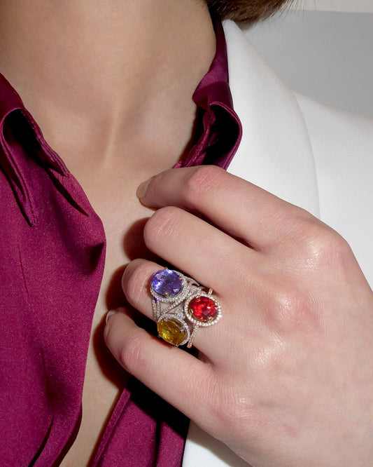 TRIO OF COLOURED GEMSTONES, DIAMONDS & YELLOW GOLD RINGS