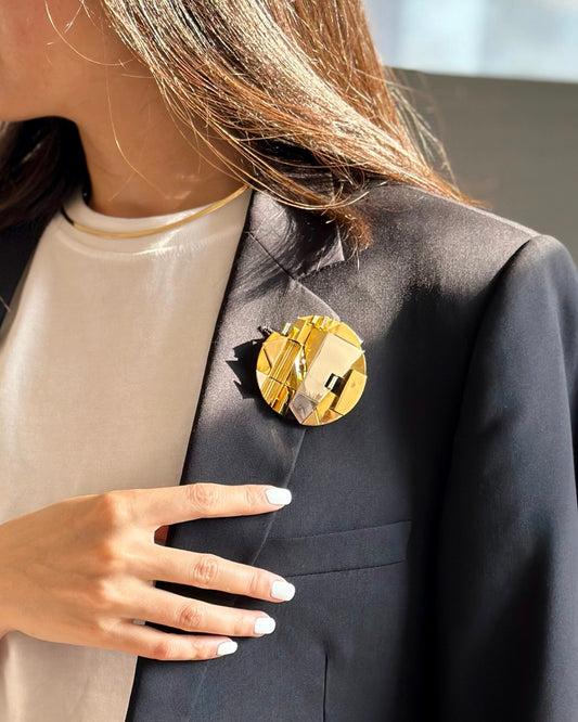 CARTIER YELLOW, WHITE GOLD & DIAMOND CONVERTIBLE CHOKER, PENDANT & BROOCH, 1970s