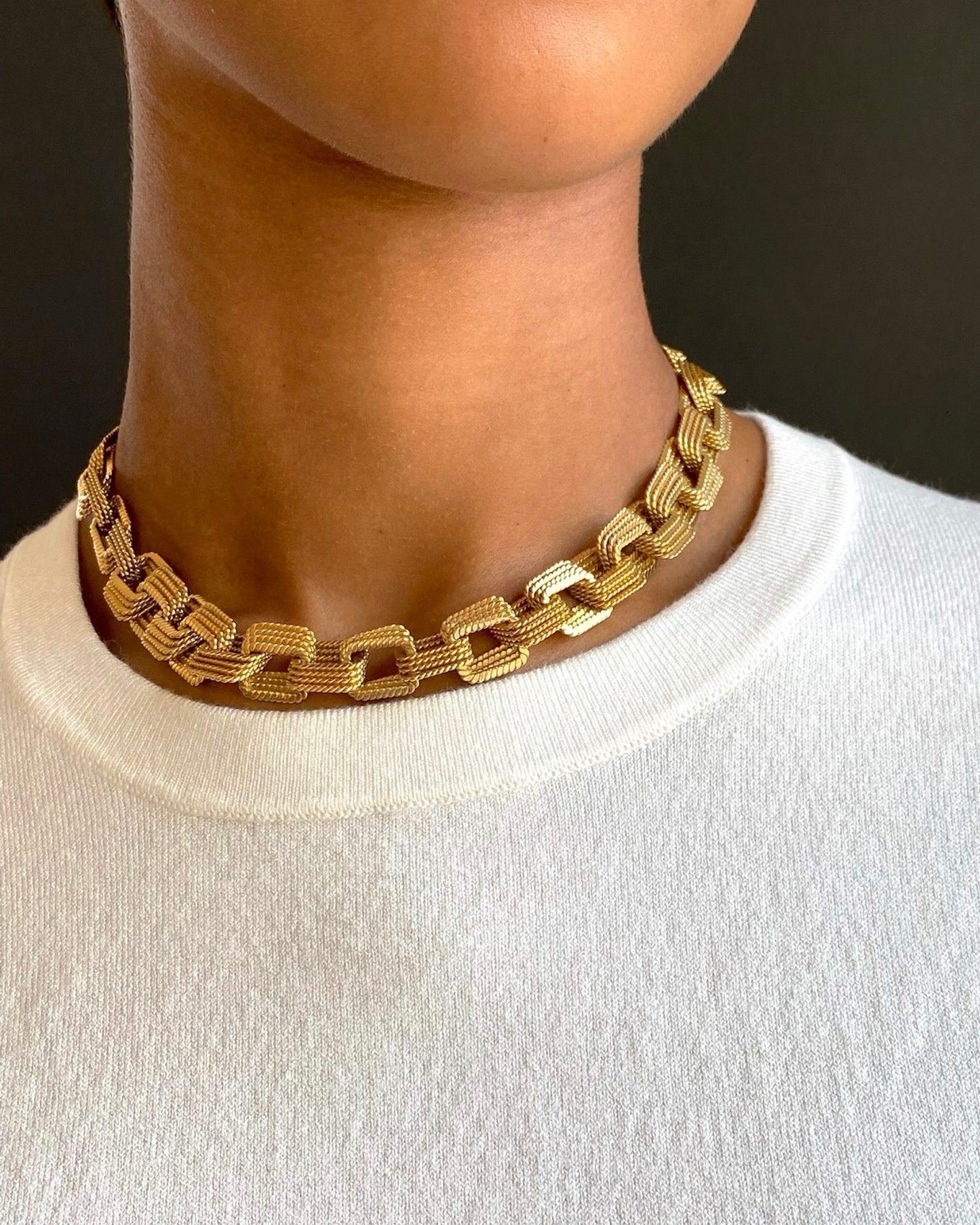 YELLOW GOLD GEOMETRIC LINKS NECKLACE, 1970s