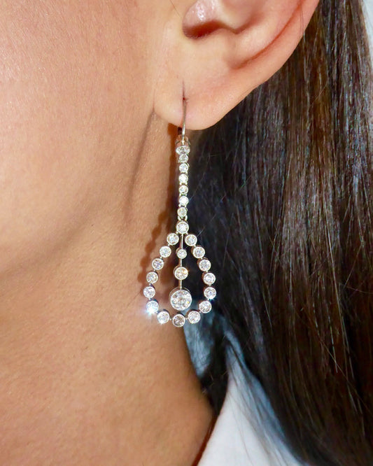 BELLE ÉPOQUE DIAMONDS, WHITE GOLD & PLATINUM DROP EARRINGS, 1910s