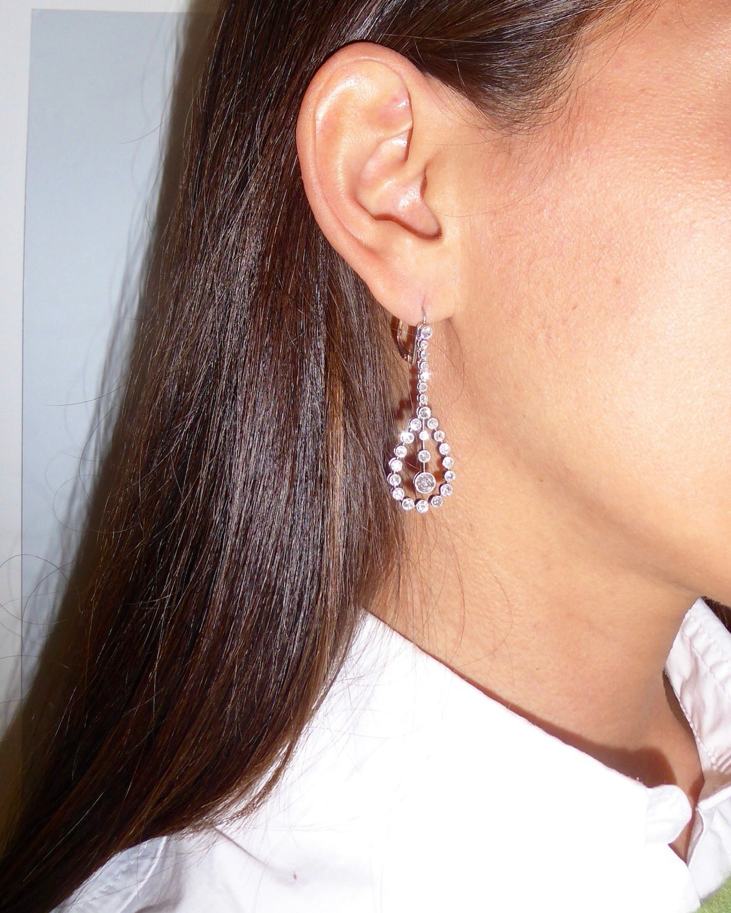 BELLE ÉPOQUE DIAMONDS, WHITE GOLD & PLATINUM DROP EARRINGS, 1910s