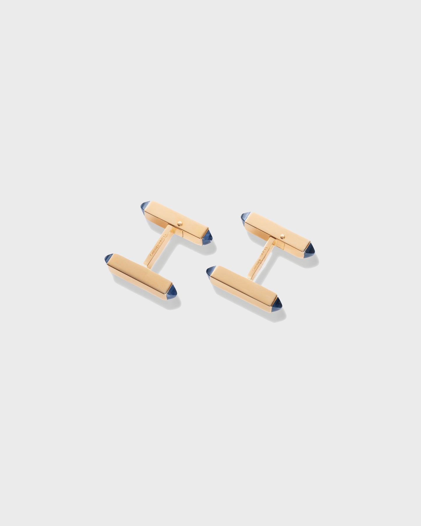 CARTIER ART DÉCO SAPPHIRE & GOLD CUFFLINKS