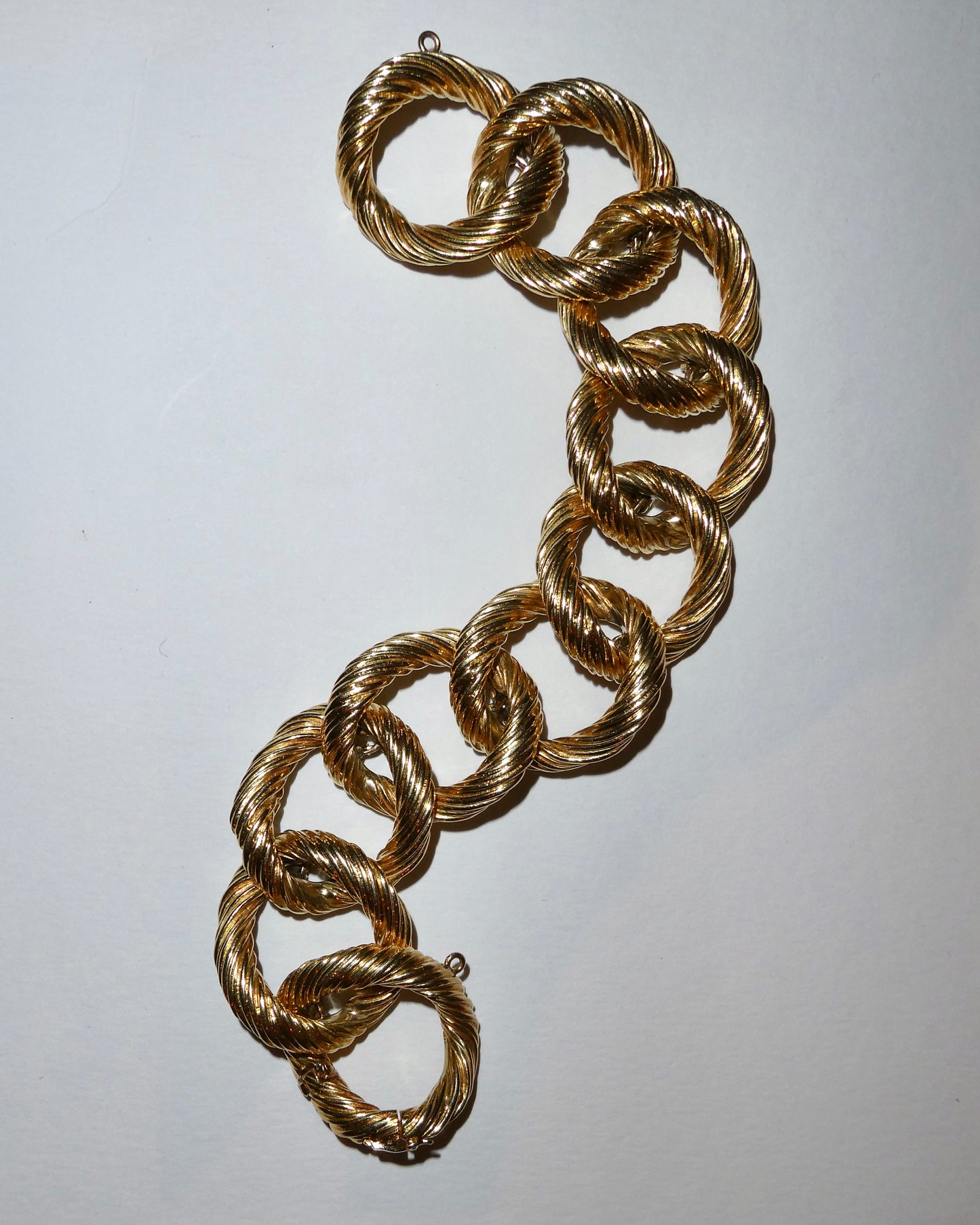 KUTSCHINSKY YELLOW GOLD LINKS BRACELET, 1960s