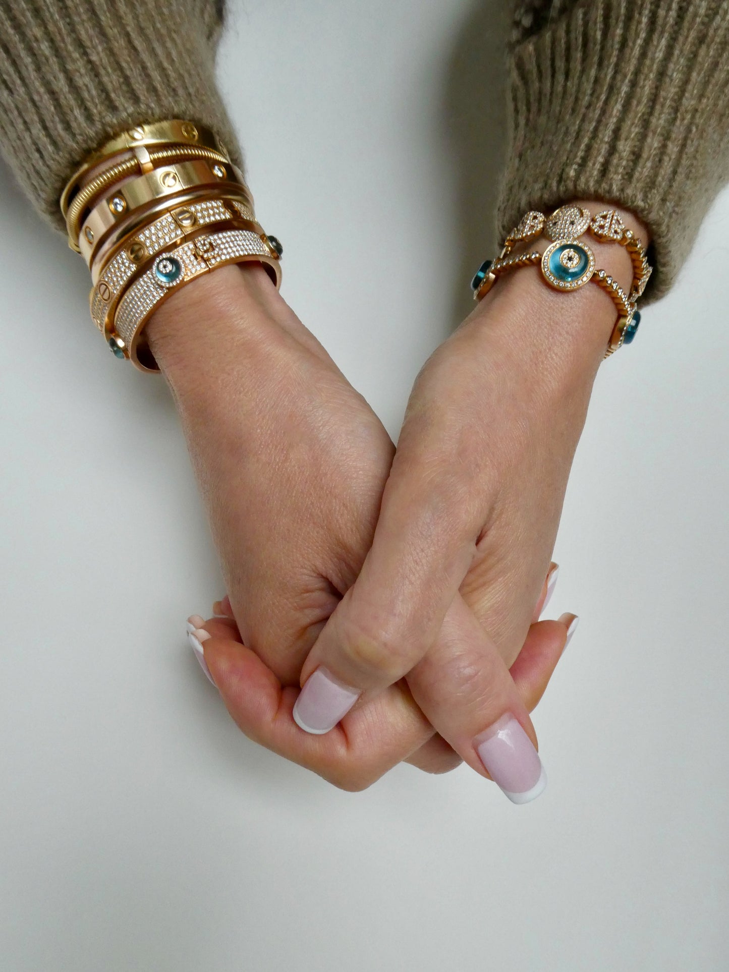 LORRAINE SCHWARTZ 'AGAINST EVIL EYE FIVE EYE' ROSE GOLD, DIAMOND & TOPAZ BRACELET, 21st CENTURY