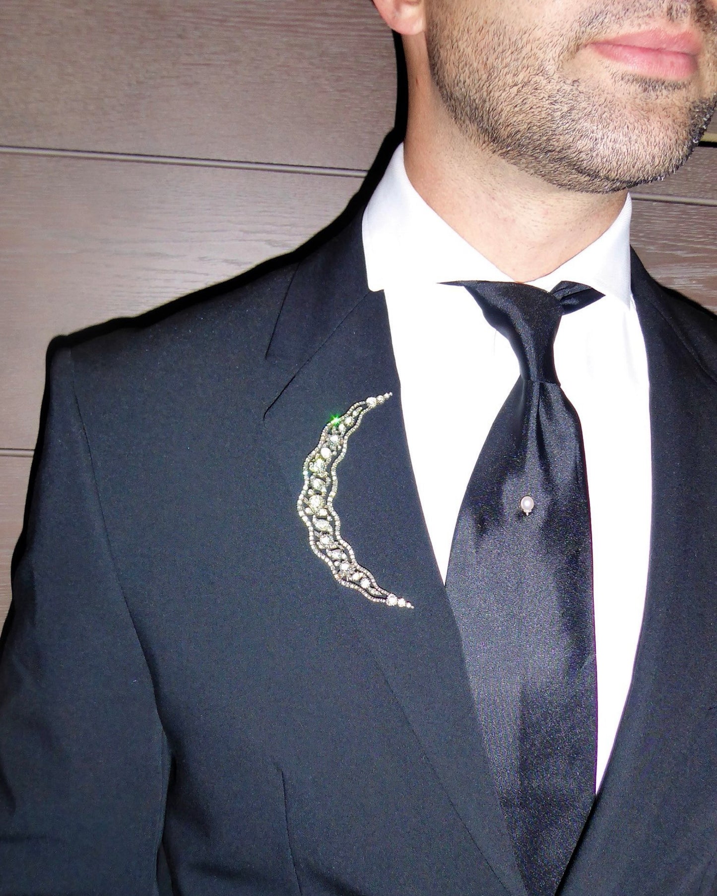 DIAMOND, GOLD & SILVER VICTORIAN CRESCENT MOON BROOCH