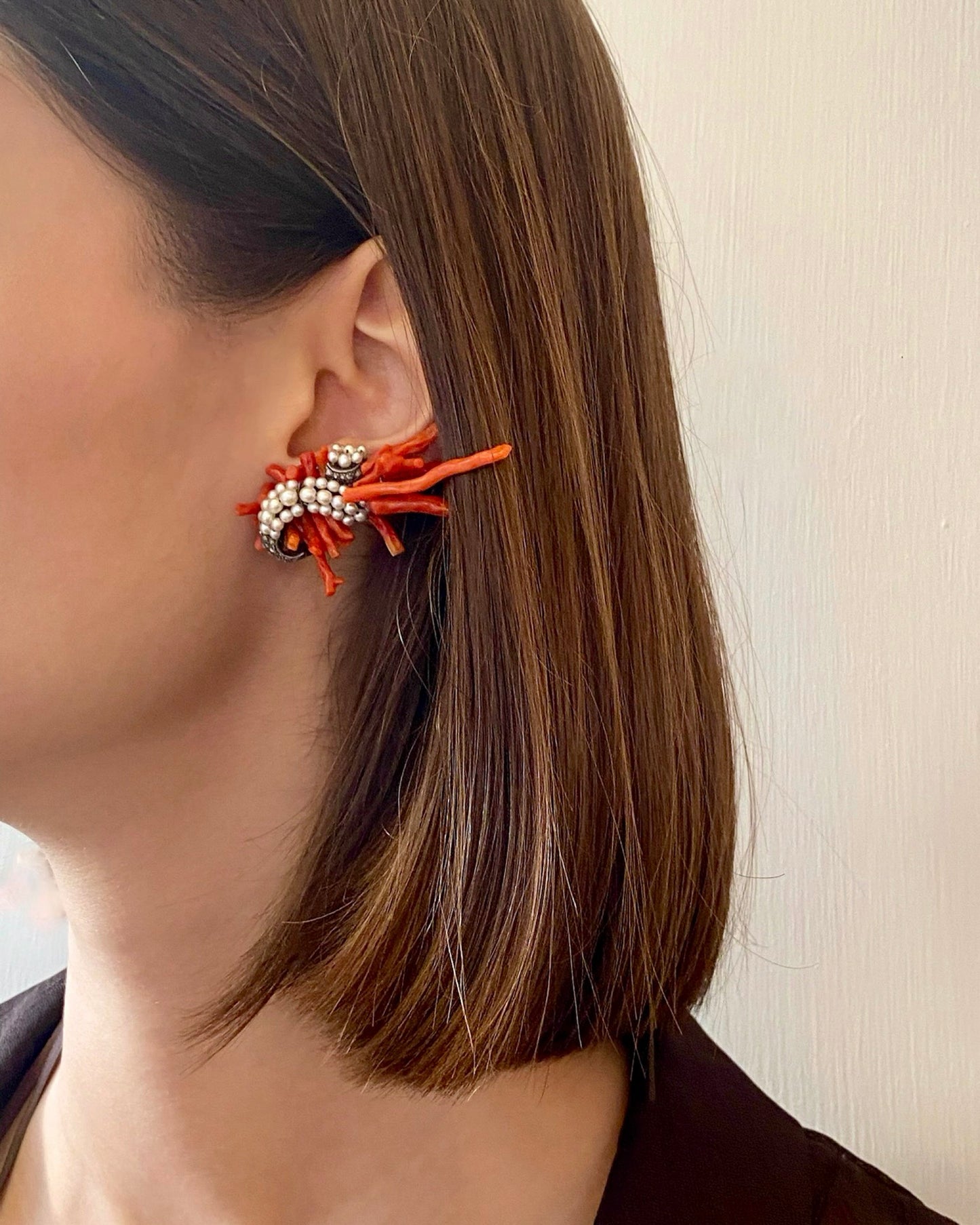 RENÉ BOIVIN DIAMOND, CORAL, PEARL & GOLD EARCLIPS, 1965