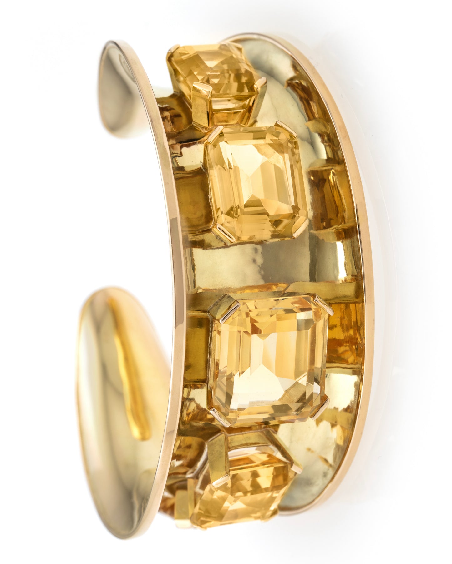 ART MODERNE CITRINES & YELLOW GOLD CUFF, 1940s