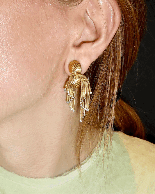 GOLD, DIAMOND & PLATINUM CONVERTIBLE BROOCH & EARRINGS, 1950s