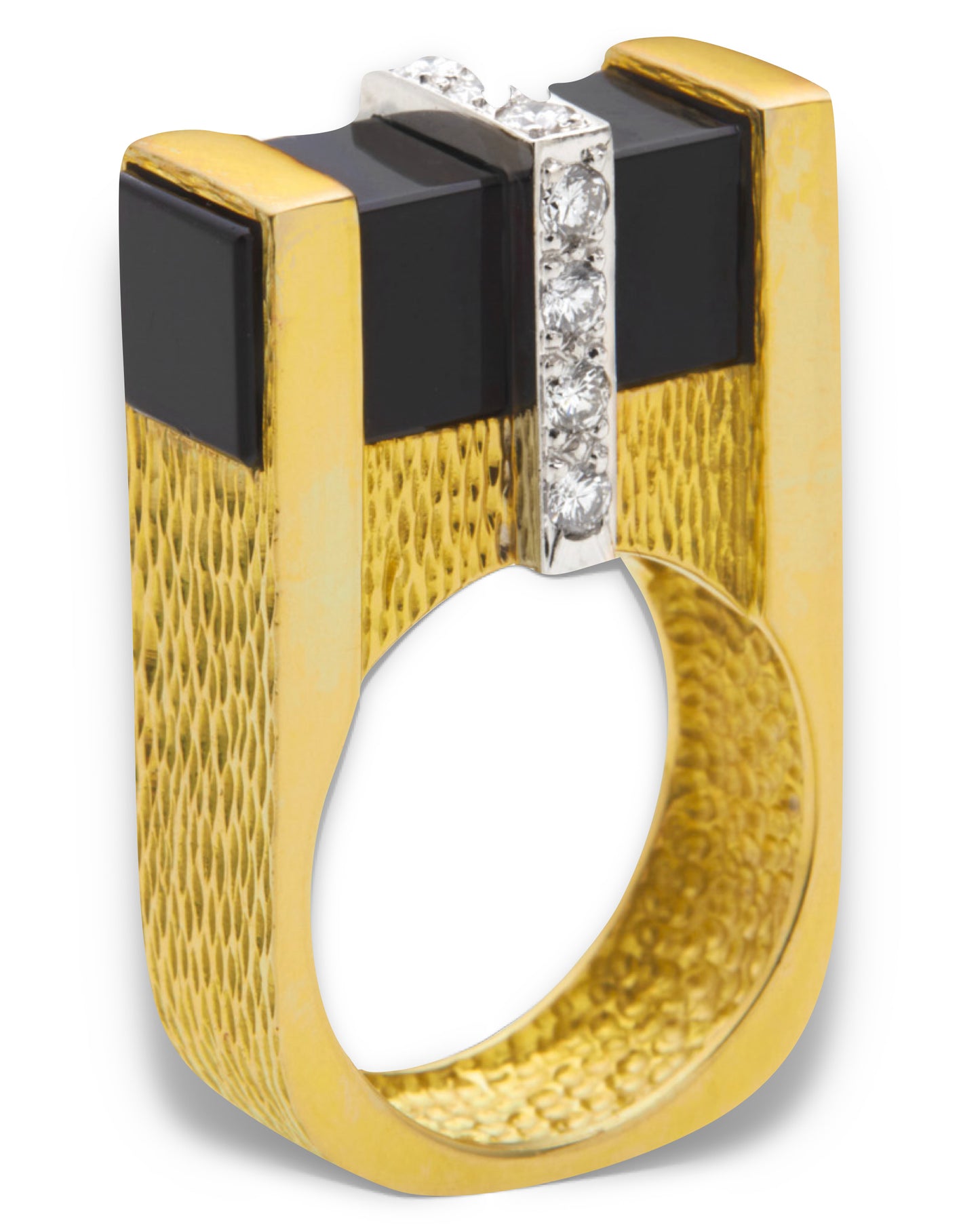 ONYX, DIAMONDS, YELLOW & WHITE GOLD RING, 1970s