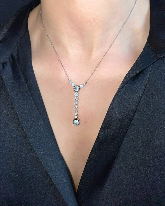 ART MODERNE DIAMONDS, PLATINUM & YELLOW GOLD PENDANT NECKLACE, 1940s