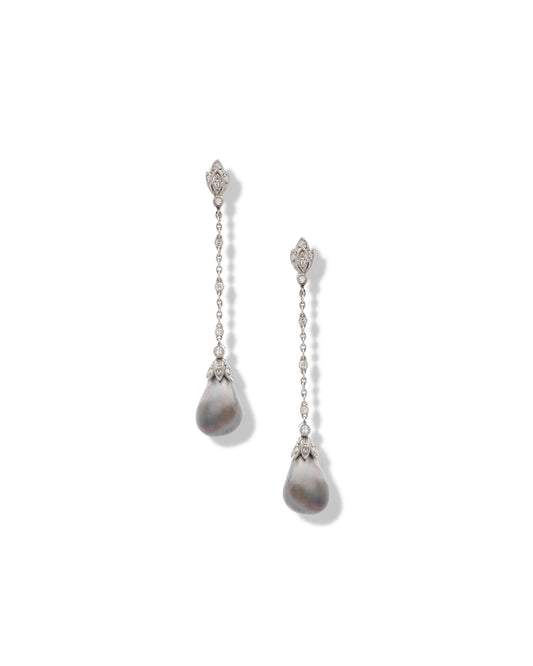 ART DÉCO NATURAL PEARL, DIAMOND, PLATINUM & WHITE GOLD EARRINGS, 1930s