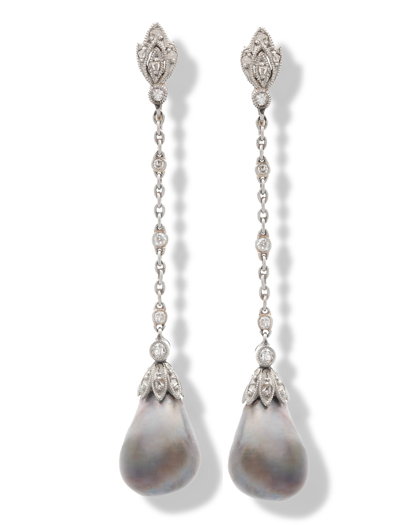 ART DÉCO NATURAL PEARL, DIAMOND, PLATINUM & WHITE GOLD EARRINGS, 1930s