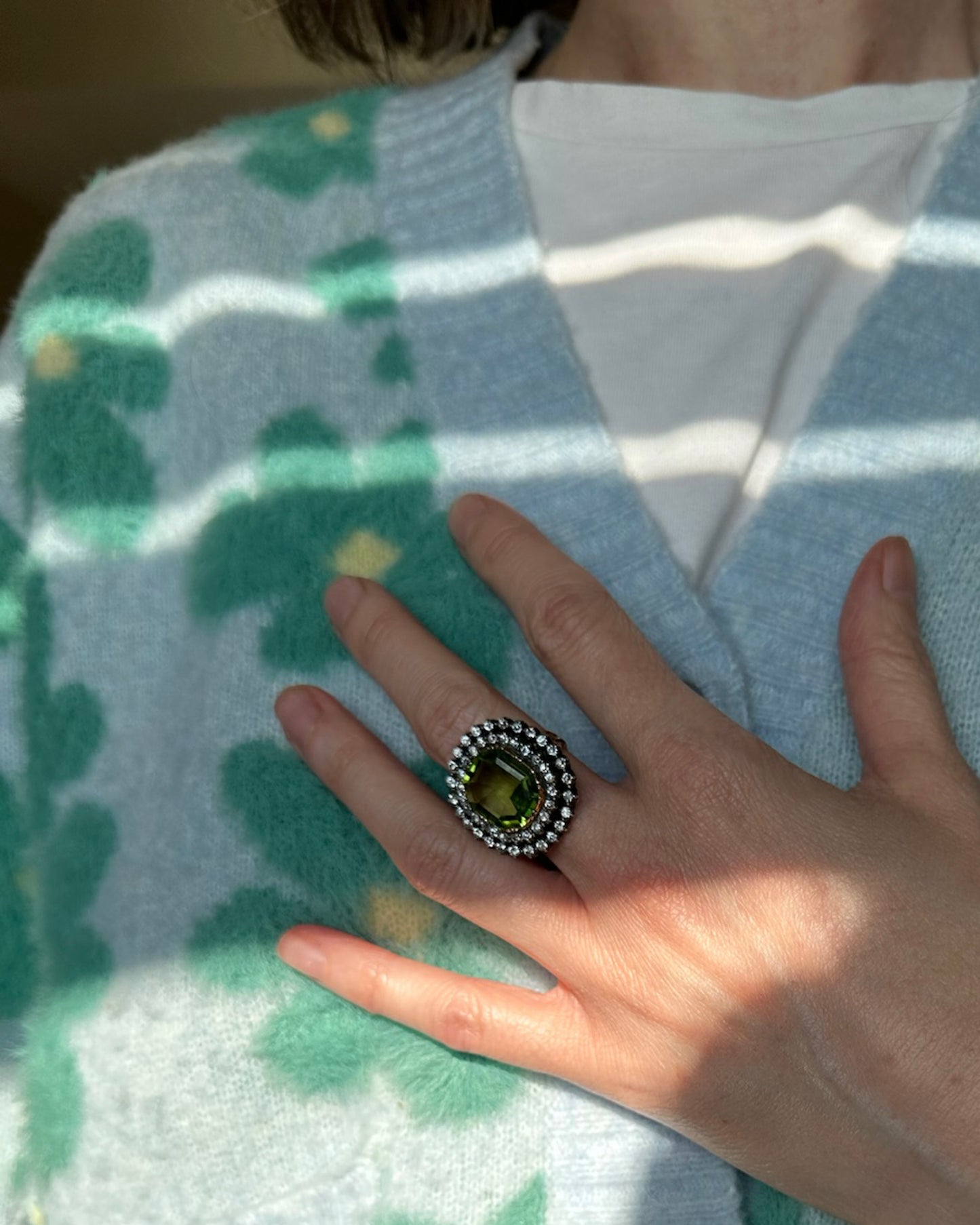 PERIDOT & DIAMONDS ON SILVER & GOLD CLUSTER RING, 1890s