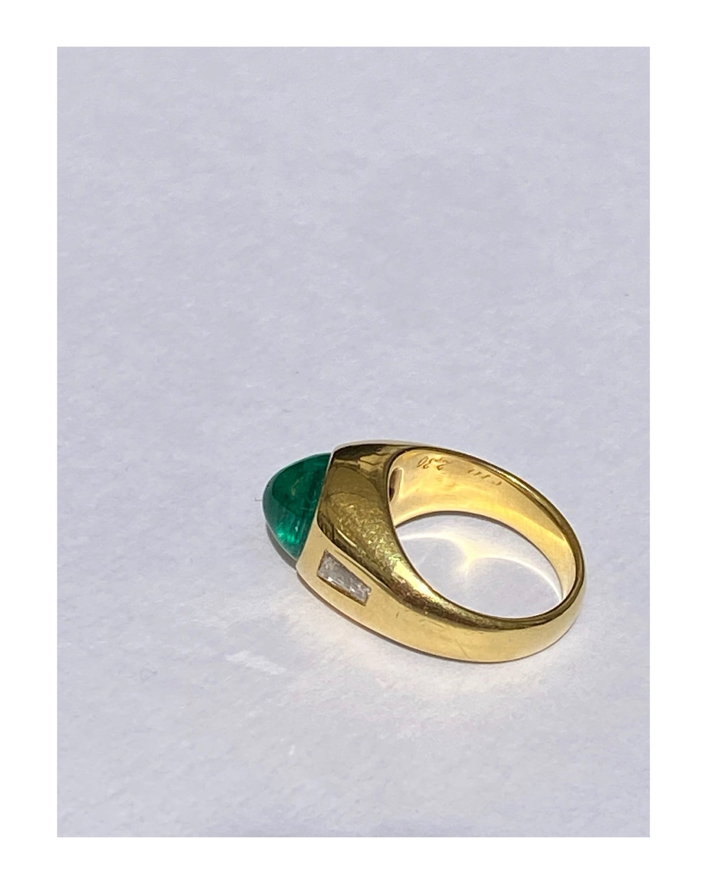 BVLGARI COLOMBIAN EMERALD, DIAMONDS & YELLOW GOLD RING