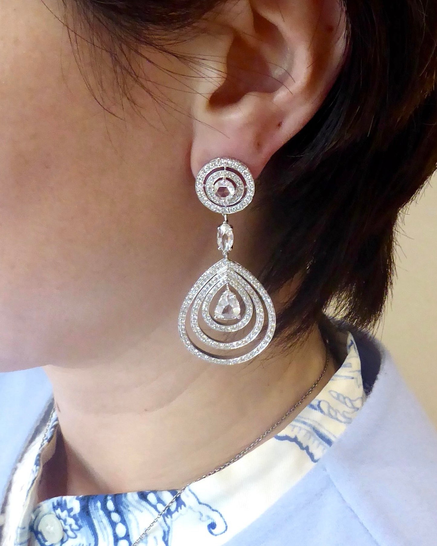 ASSIL DIAMOND & WHITE GOLD DROP EARRINGS, 1990s-2000s