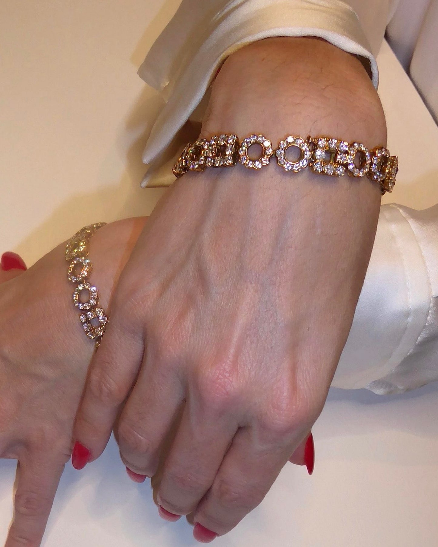 BOUCHERON DIAMOND & YELLOW GOLD CONVERTIBLE BRACELETS & NECKLACE, 1980