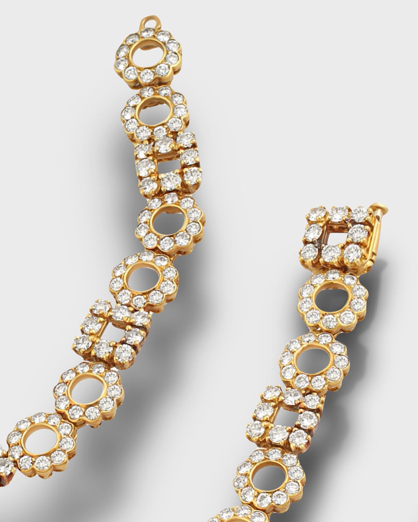 BOUCHERON DIAMOND & YELLOW GOLD CONVERTIBLE BRACELETS & NECKLACE, 1980
