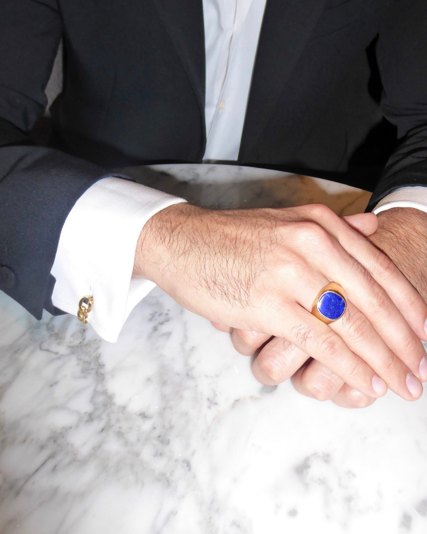 LAPIS & YELLOW GOLD SIGNET RING, 1900s