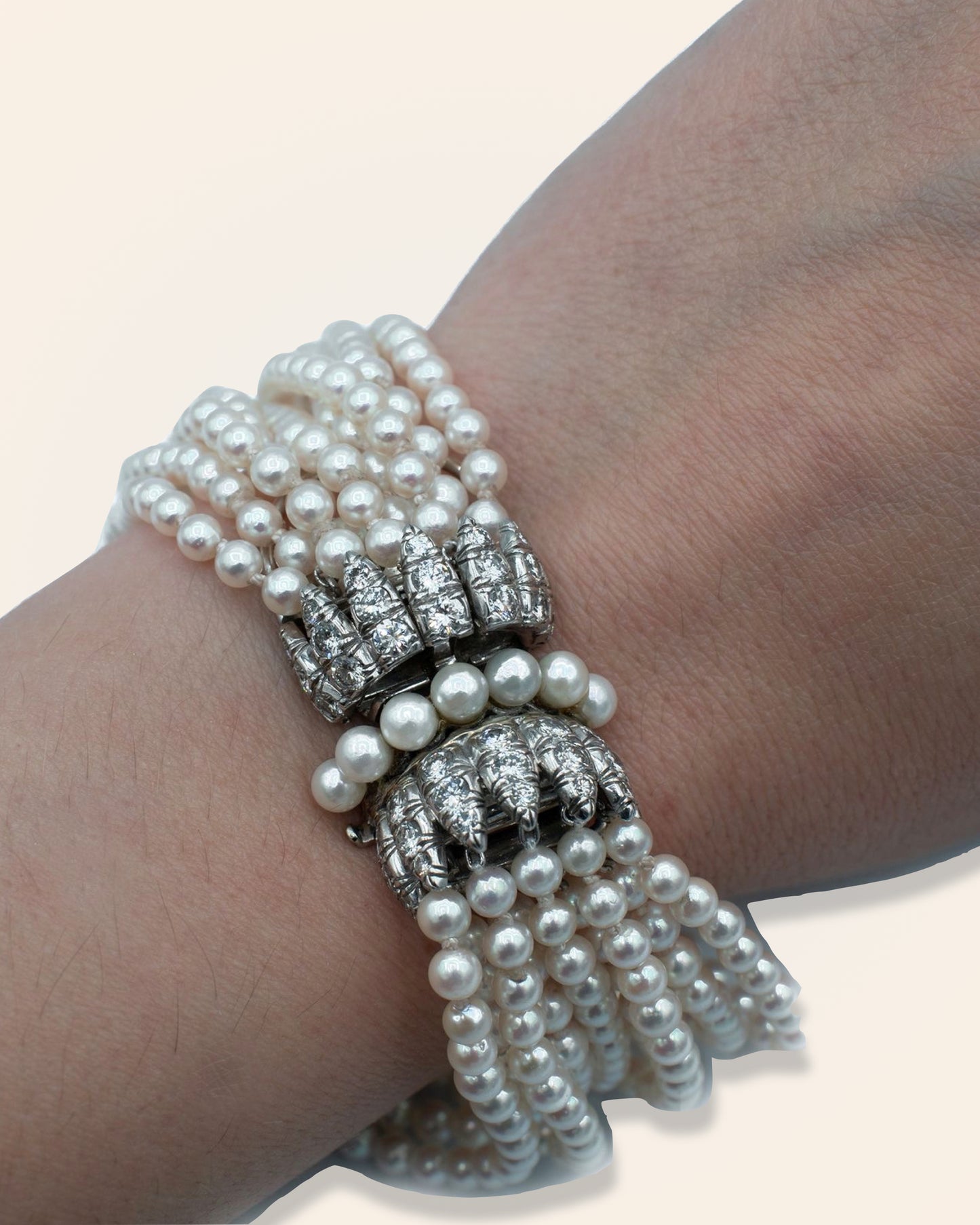 VAN CLEEF & ARPELS PEARL, DIAMOND & PLATINUM BRACELET, 1950s