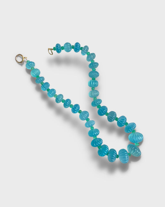 CARVED AQUAMARINE & EMERALD BEADS NECKLACE