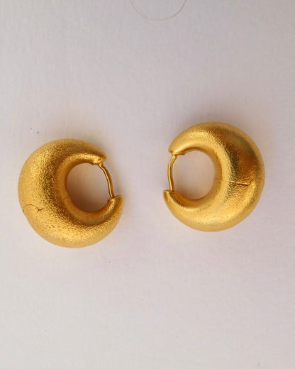 YELLOW GOLD HOOP EARRINGS, 20th CENTURY