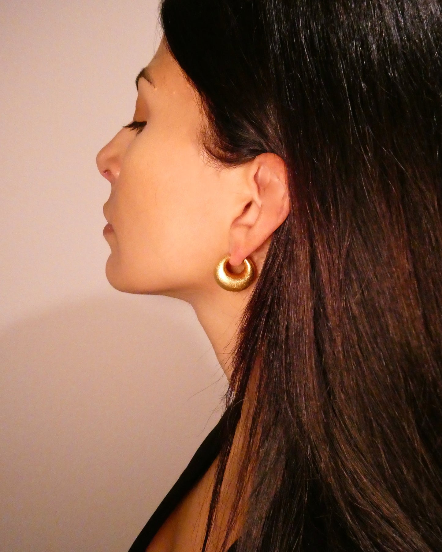 YELLOW GOLD HOOP EARRINGS, 20th CENTURY