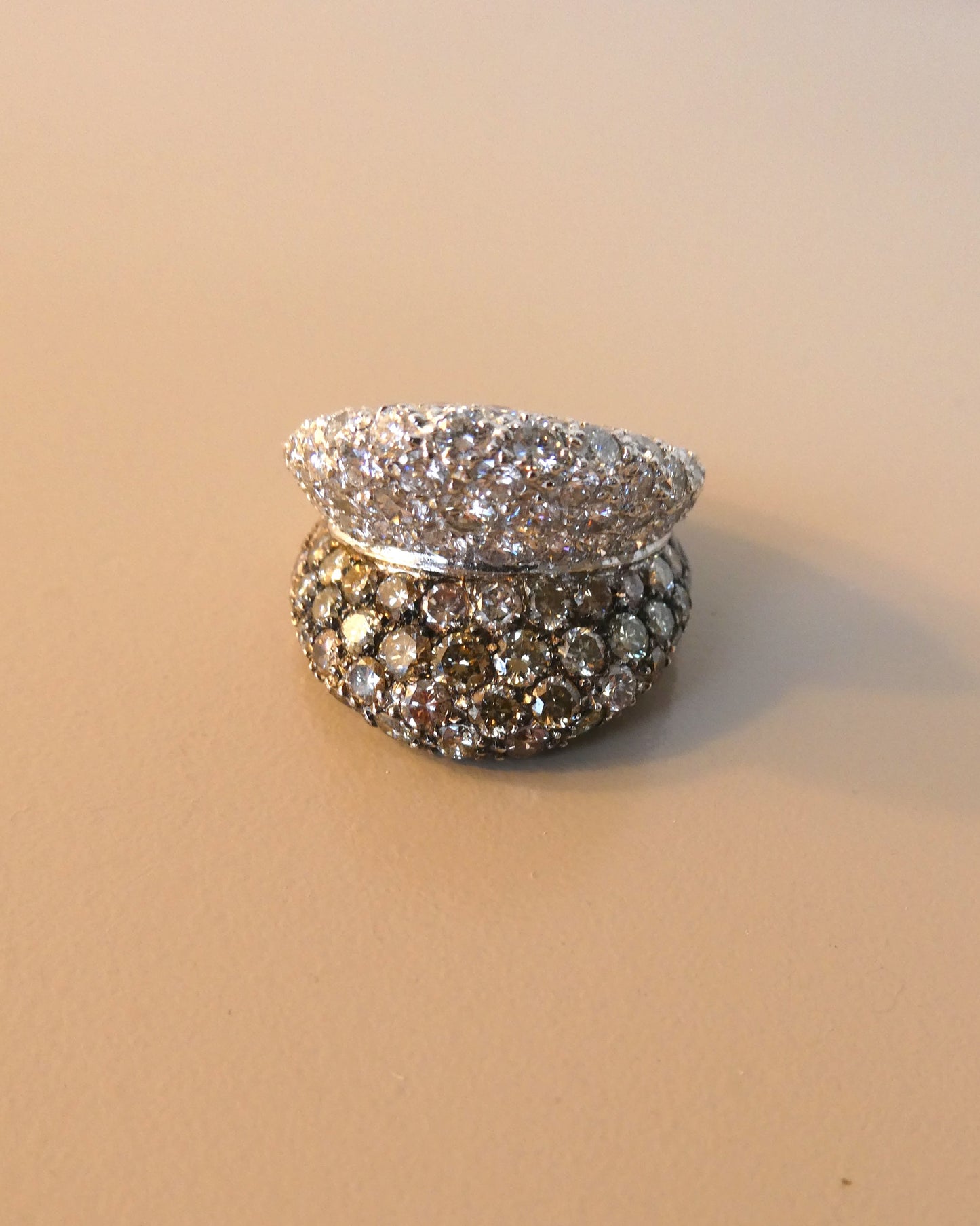 CACCIARI SALVATI BLACK AND WHITE DIAMOND & GOLD RING, 2000s