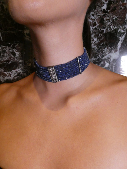 SAPPHIRE, DIAMOND & GOLD CHOKER, c. 1900s