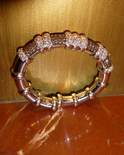CACCIARI SALVATI CHAMPAGNE & WHITE DIAMONDS ON WHITE GOLD BANGLE, 2000