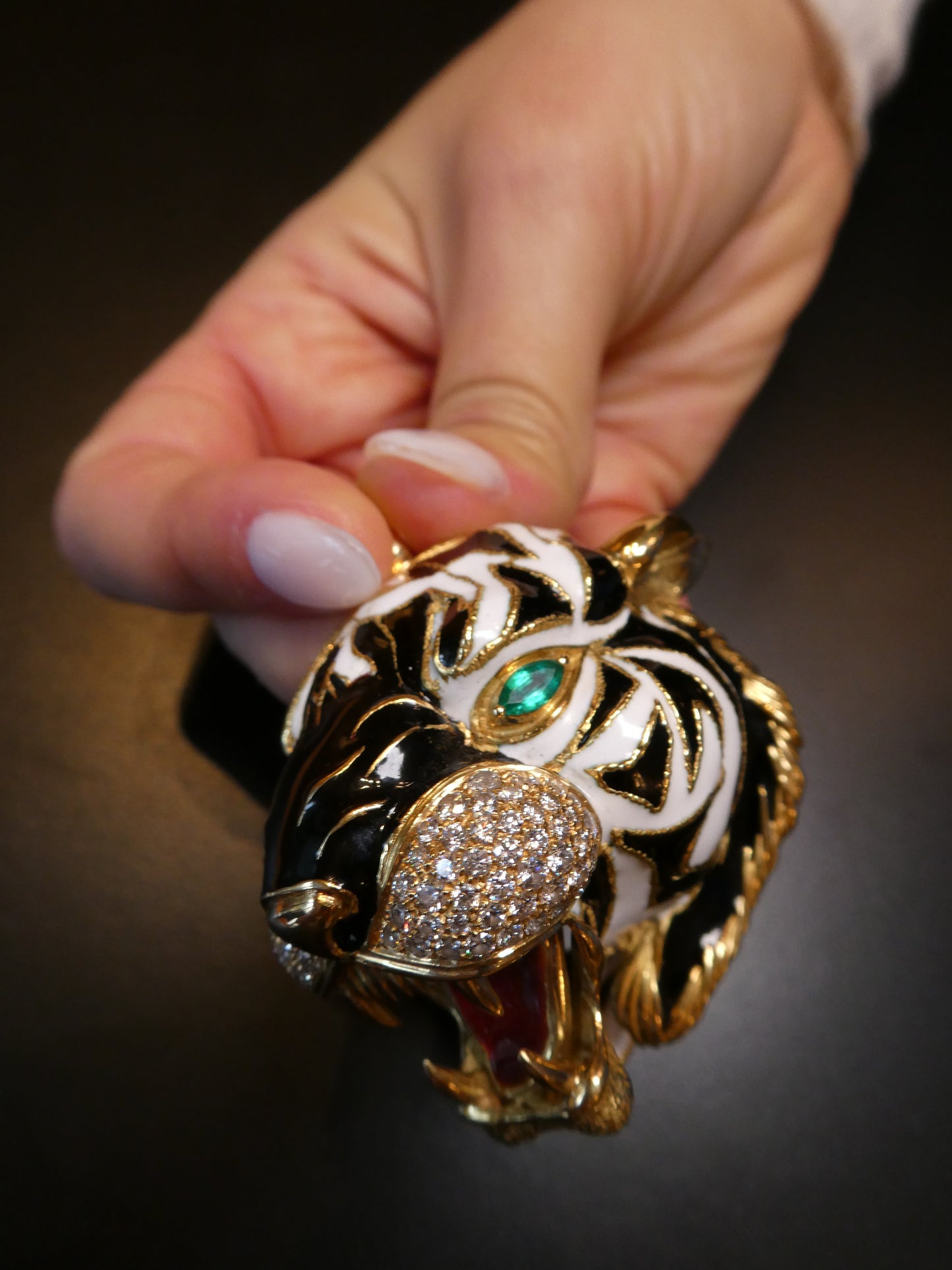 DAVID WEBB DIAMOND, EMERALD & ENAMEL TIGER PENDANT NECKLACE, 1970s