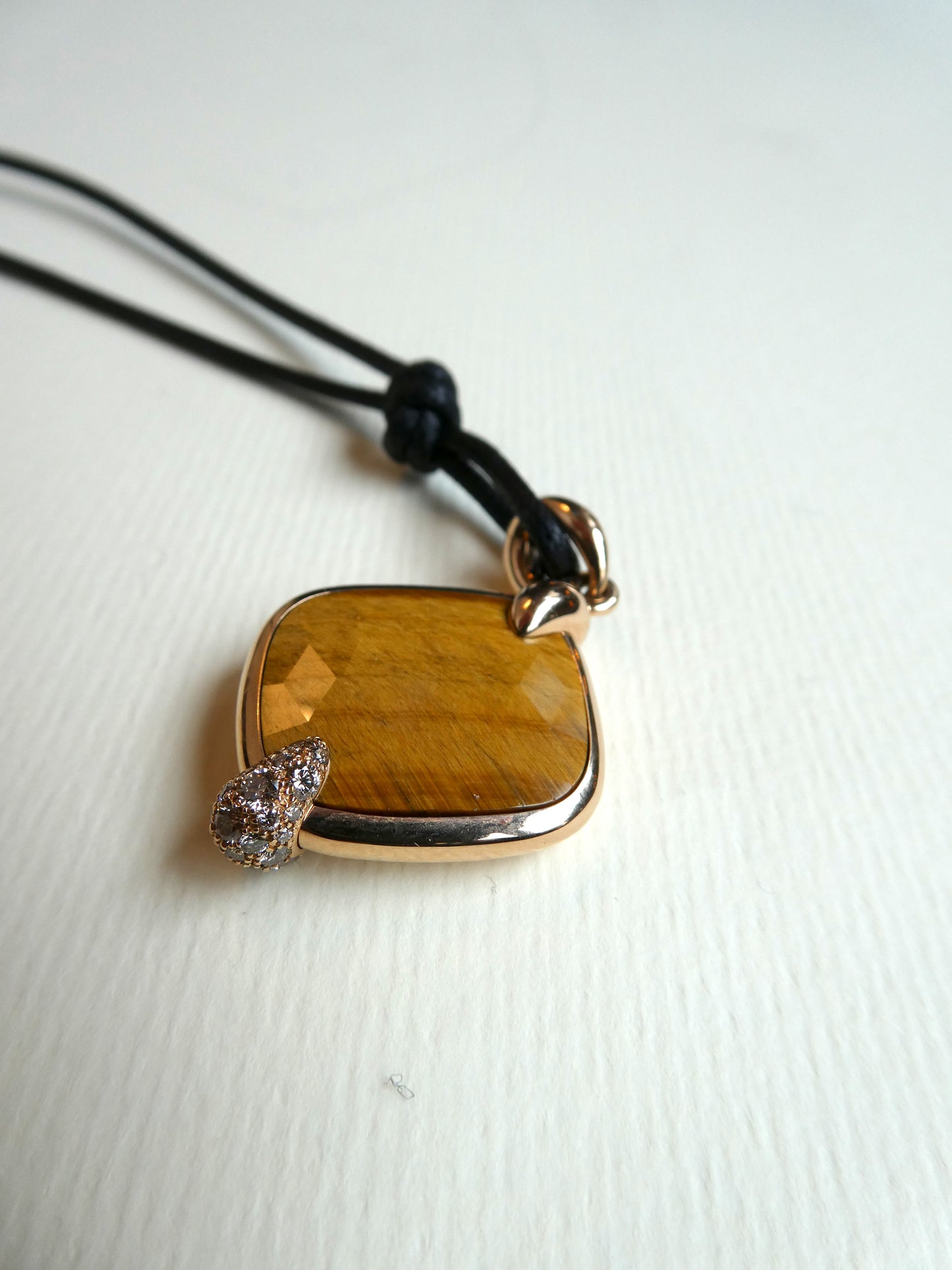 POMELLATO 'RITRATTO' TIGER'S EYE, DIAMOND & ROSE GOLD PENDANT, 2017