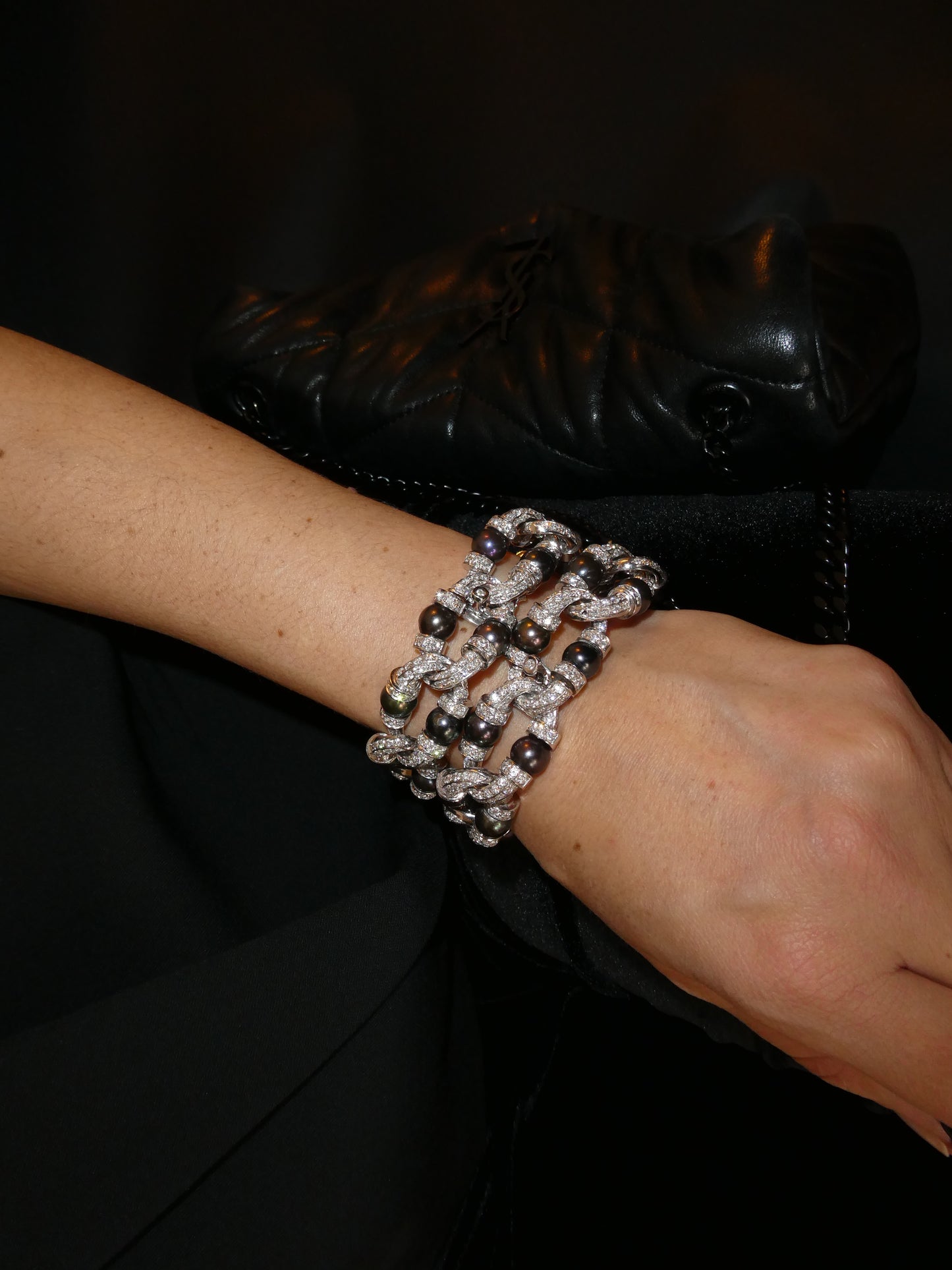 CACCIARI SALVATI TAHITIAN PEARL & DIAMOND CONVERTIBLE BRACELETS & NECKLACE, 1990s