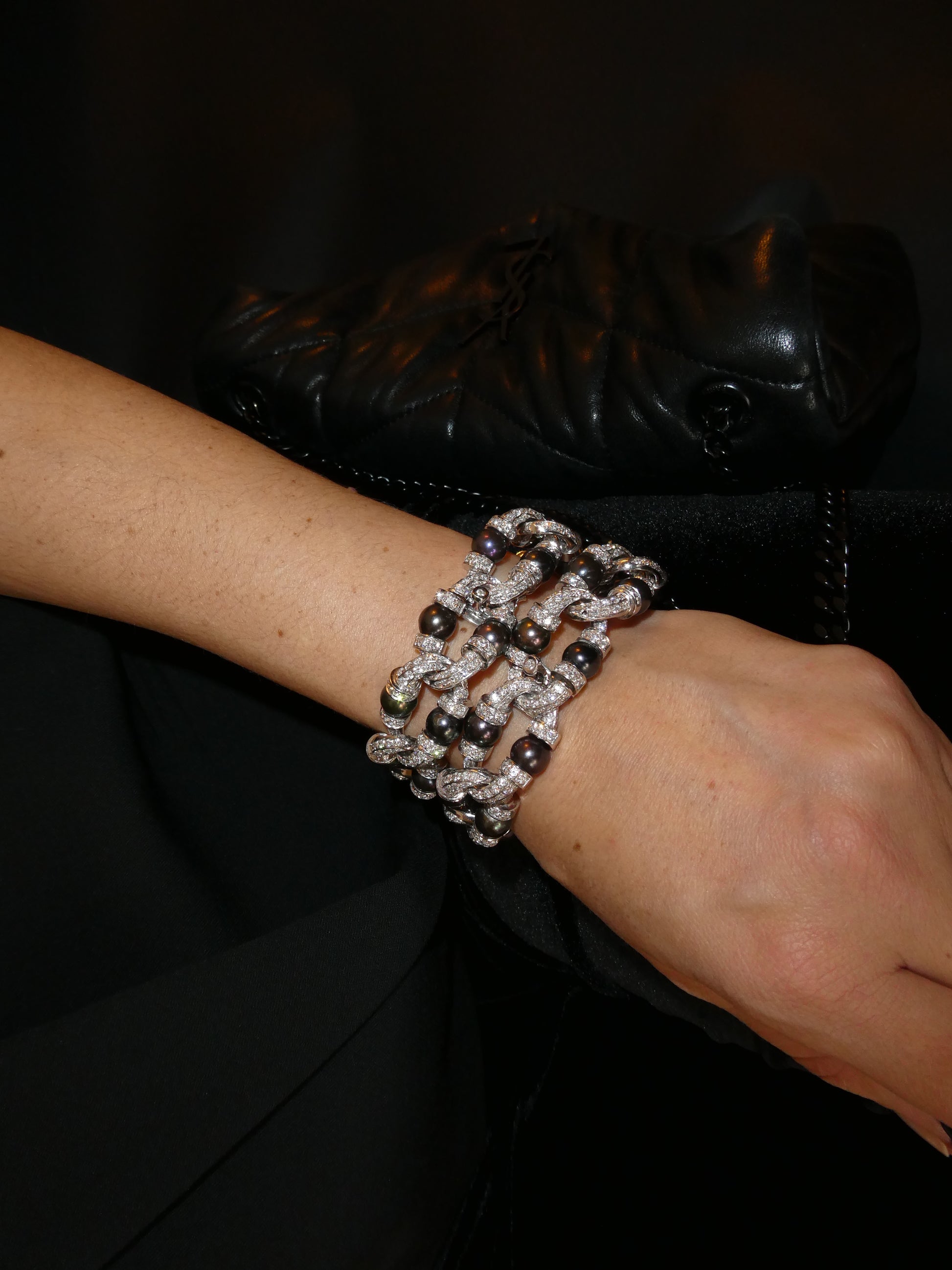 CACCIARI SALVATI TAHITIAN PEARL & DIAMOND CONVERTIBLE BRACELETS & NECKLACE, 1990s