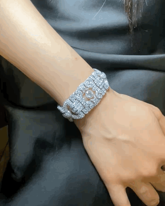ART DÉCO DIAMOND & PLATINUM BRACELET, 1920s
