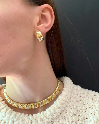 VAN CLEEF & ARPELS WHITE & YELLOW GOLD NECKLACE & EARRINGS, 1980s