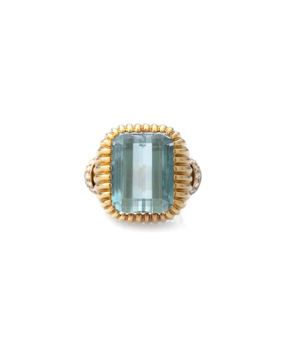 AQUAMARINE, DIAMOND, YELLOW & WHITE GOLD RING, 1950s