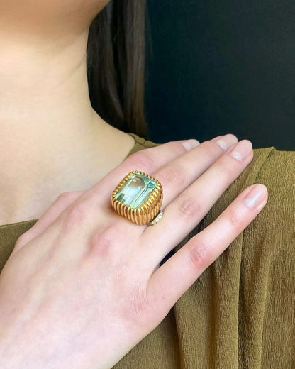 AQUAMARINE, DIAMOND, YELLOW & WHITE GOLD RING, 1950s
