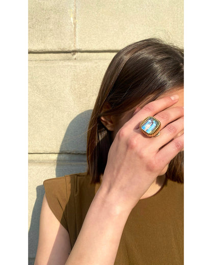 AQUAMARINE, DIAMOND, YELLOW & WHITE GOLD RING, 1950s