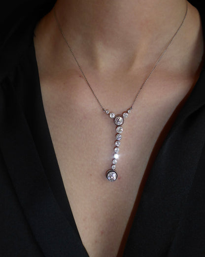 ART MODERNE DIAMONDS, PLATINUM & YELLOW GOLD PENDANT NECKLACE, 1940s