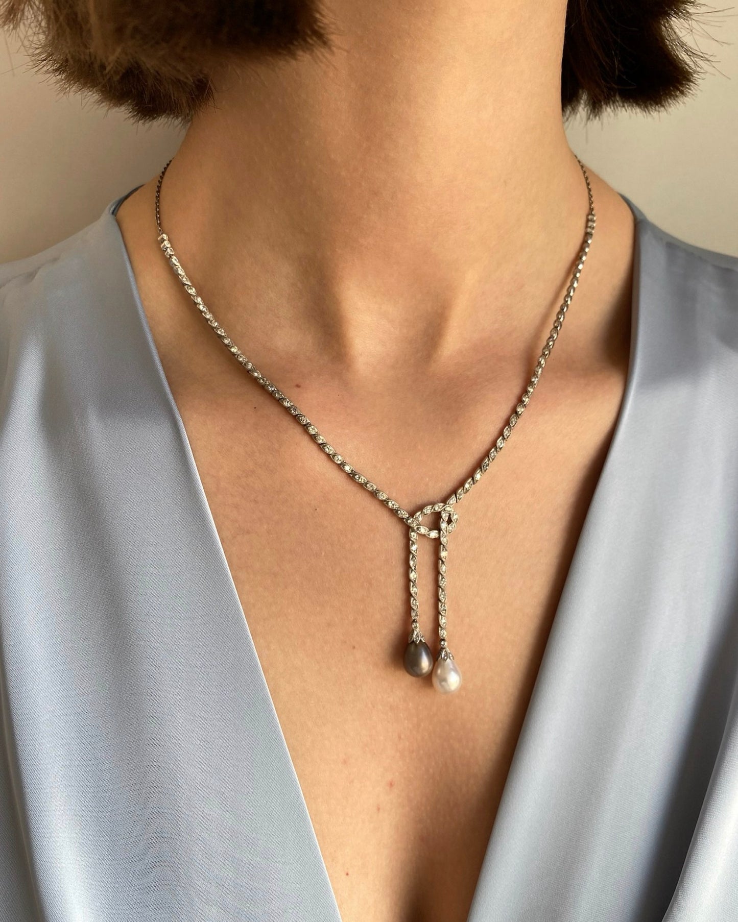 ART DÉCO DIAMOND, PEARL, PLATINUM & GOLD NECKLACE, 1930s