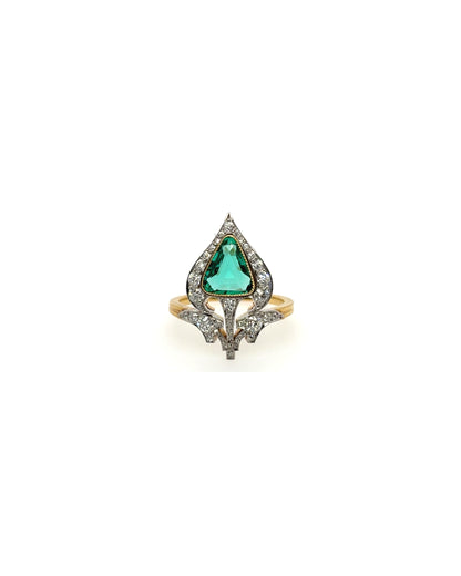 EMERALD & DIAMONDS, WHITE & YELLOW GOLD RING, 1950s