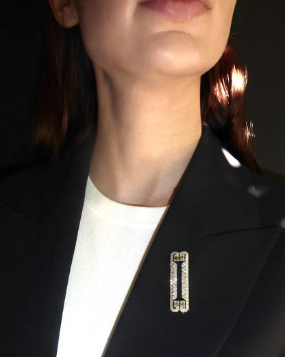 CARTIER PARIS DIAMOND & PLATINUM BROOCH, 1930s