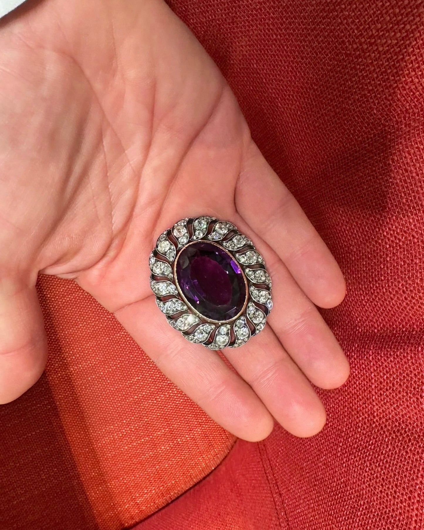AMETHYST, DIAMOND, SILVER & GOLD BROOCH, 1850s
