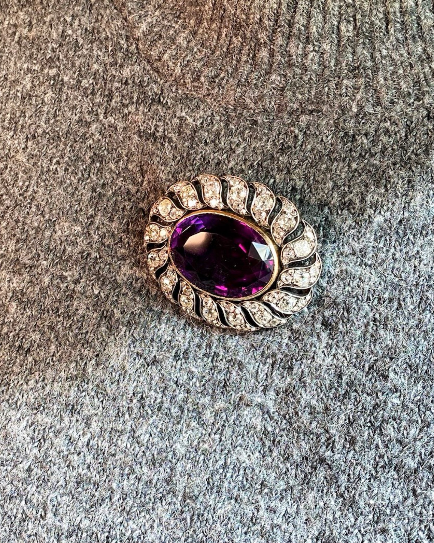 AMETHYST, DIAMOND, SILVER & GOLD BROOCH, 1850s