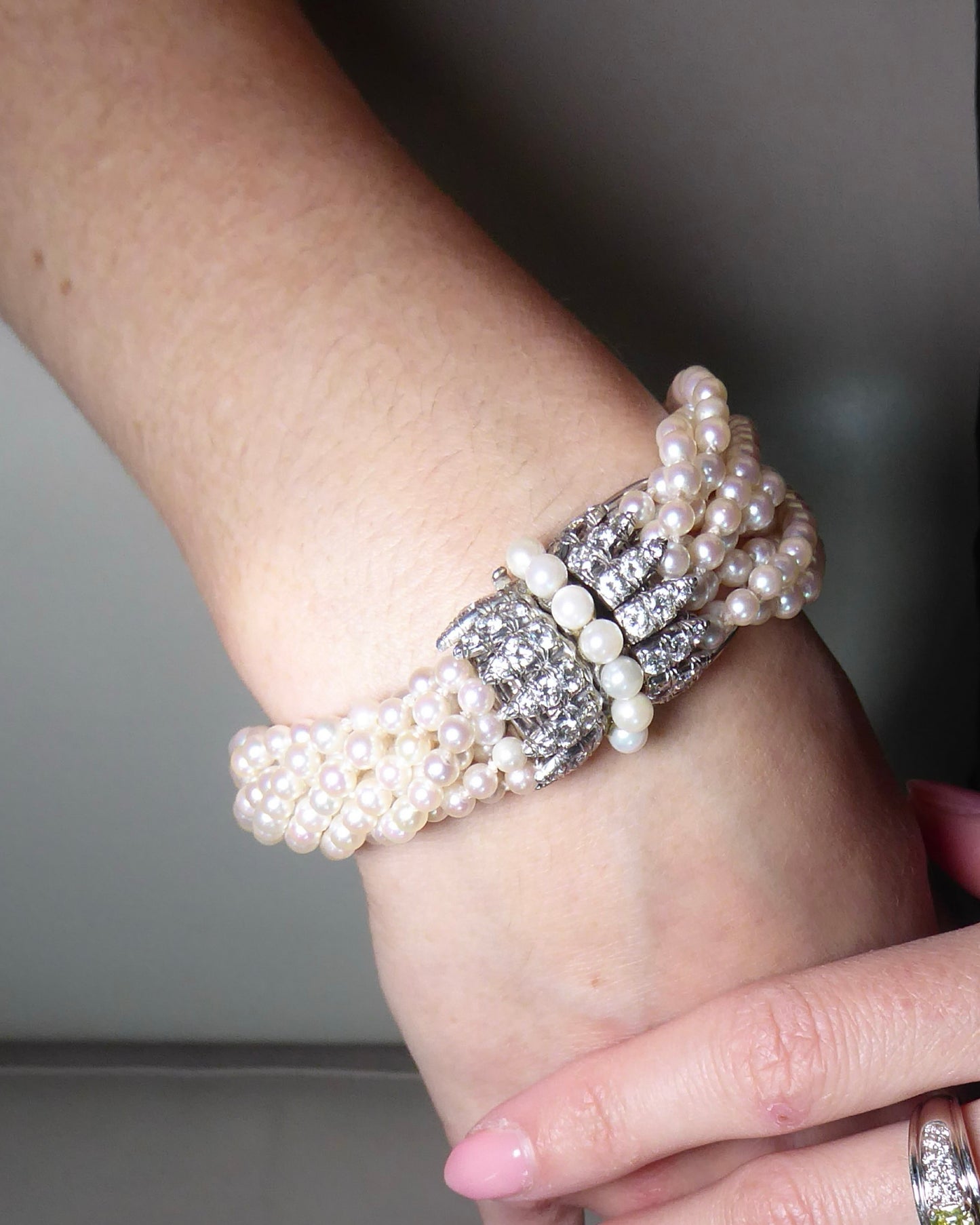 VAN CLEEF & ARPELS PEARL, DIAMOND & PLATINUM BRACELET, 1950s
