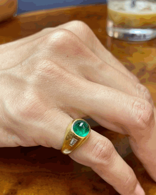 BVLGARI COLOMBIAN EMERALD, DIAMONDS & YELLOW GOLD RING