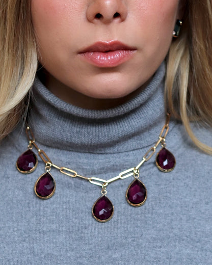 RASPBERRY QUARTZ & GOLD CHARM NECKLACE, 1990s