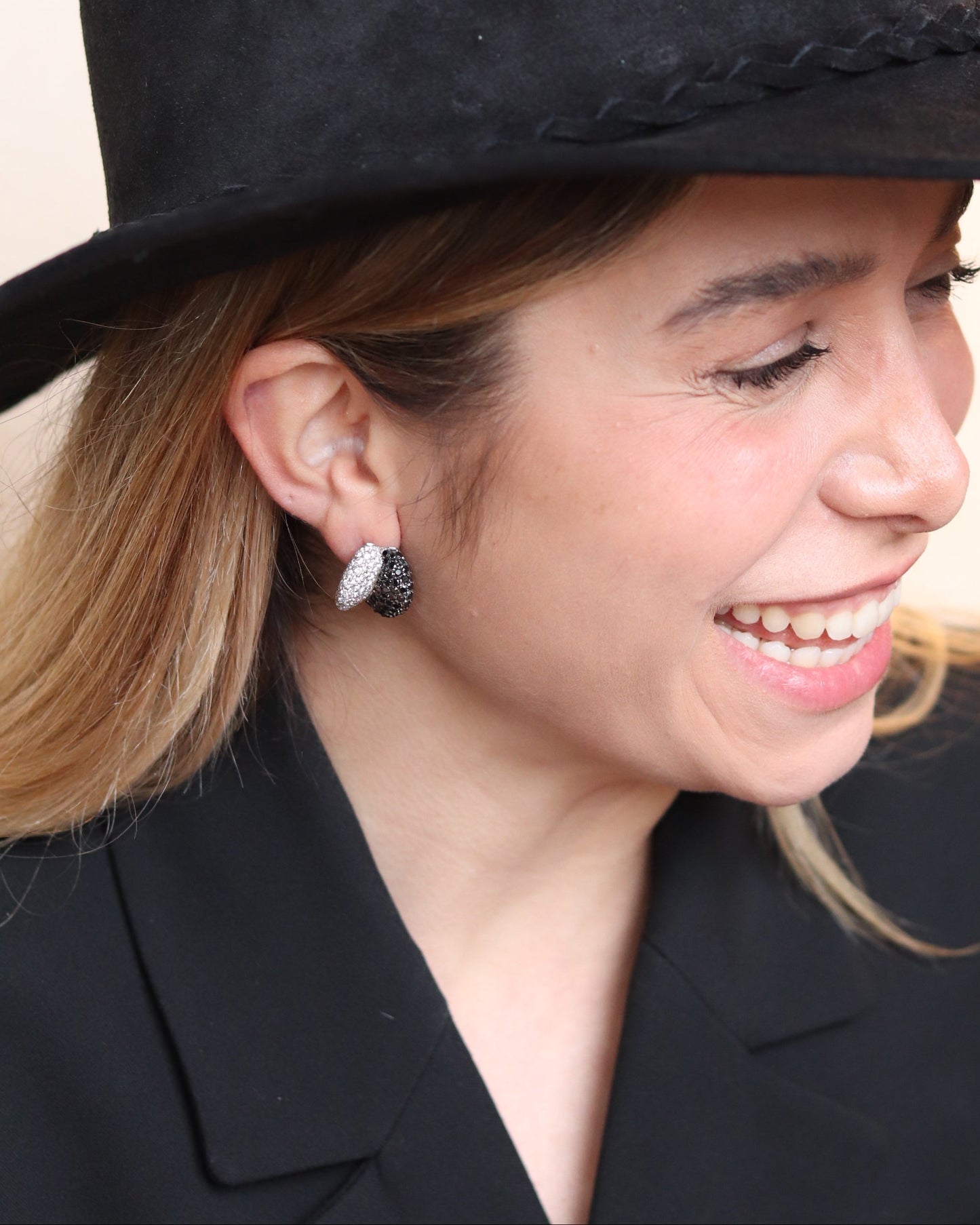 CACCIARI SALVATI BLACK AND WHITE DIAMOND & GOLD EARRINGS, 2000s