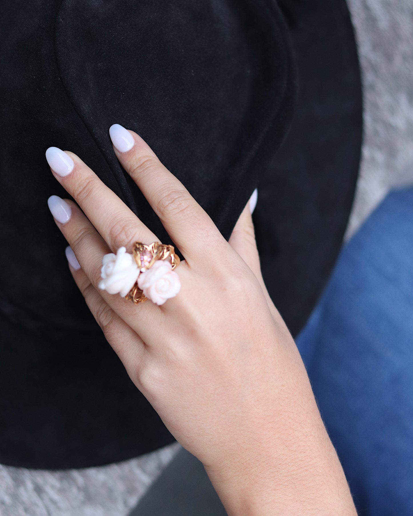 DIOR ROSE PRÉ CATELAN PINK CORAL, SAPPHIRE & DIAMOND RING, 2000s
