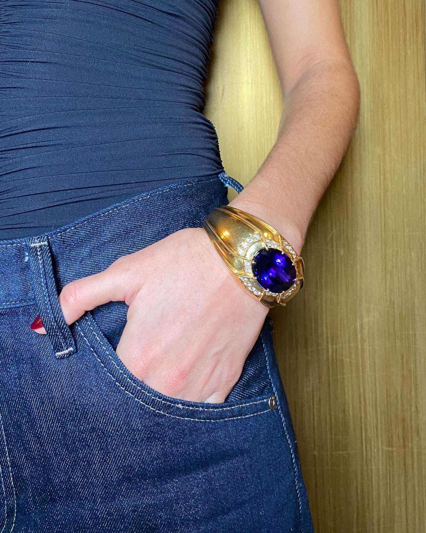 DAVID WEBB TANZANITE, DIAMOND & GOLD CUFF BRACELET, 1980s